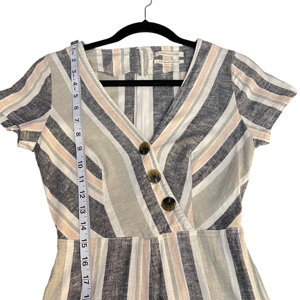 Urban Outfitters Linen striped surplice button Jumpsuit womens size XS - Picture 10 of 16